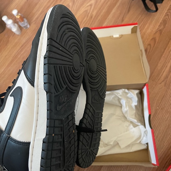 Nike Dunk High Women *panda color scheme - Picture 9 of 12